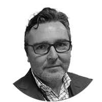 Headshot of Tim Lear